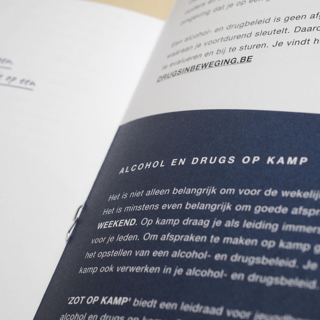Brochure Alcohol en drugs in de Chiro Brochure Alcohol en drugs in de Chiro