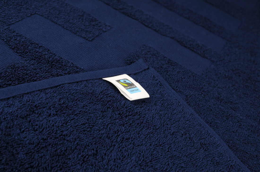 Badlaken Chiro 70 x 140 cm blauw C2C bio en Fairtrade Badlaken Chiro 70 x 140 cm blauw C2C bio en Fairtrade