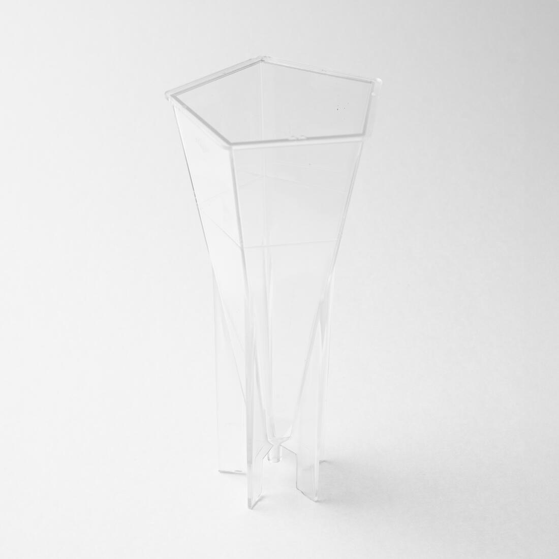 Kaarsvorm 5-hoekige piramide 7,6 x 17,4 cm