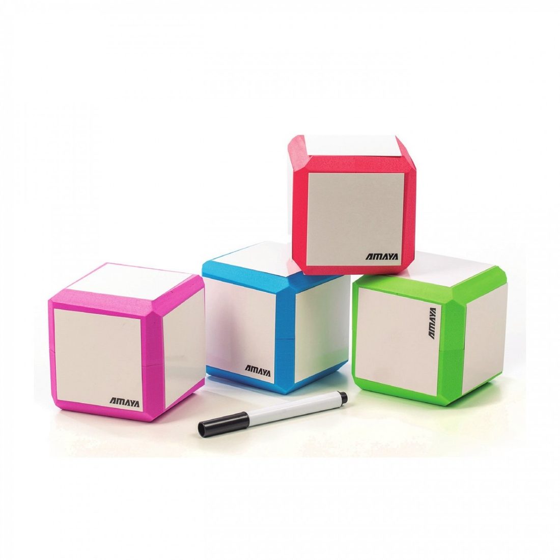 Dobbelsteenset 4 stuks 7,5 cm, beschrijfbaar met marker Dobbelsteenset 4 stuks 7,5 cm, beschrijfbaar met marker