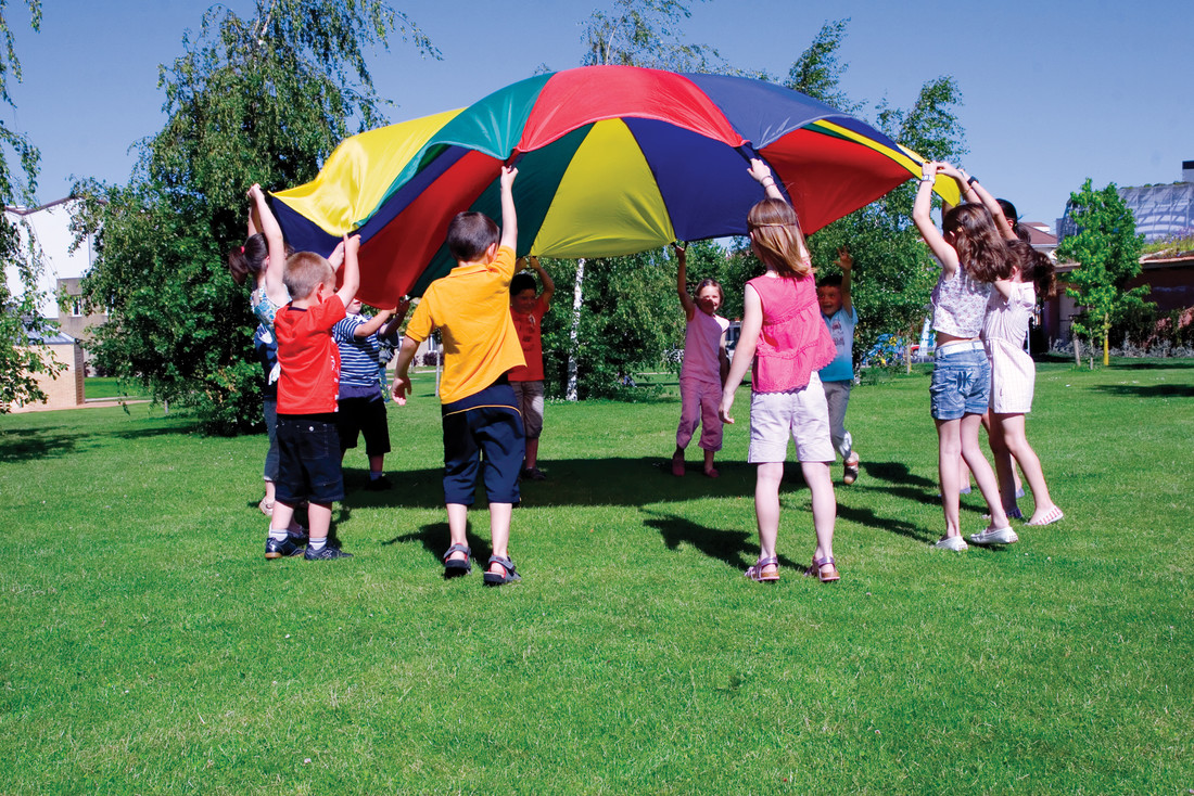 Parachute 3,6 m met 8 handlussen 1 kg