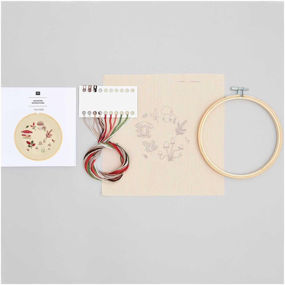 Borduurset 15 cm paddenstoelen Borduurset 15 cm paddenstoelen