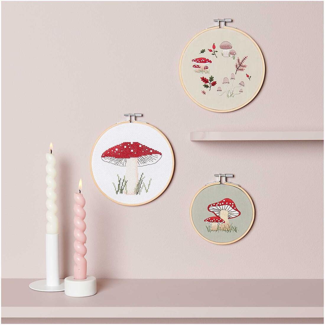 Borduurset 15 cm paddenstoelen Borduurset 15 cm paddenstoelen