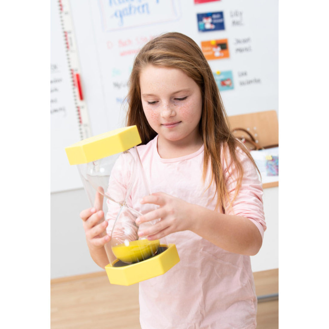Reuze zandloper 3 minuten geel 30 cm Reuze zandloper 3 minuten geel 30 cm