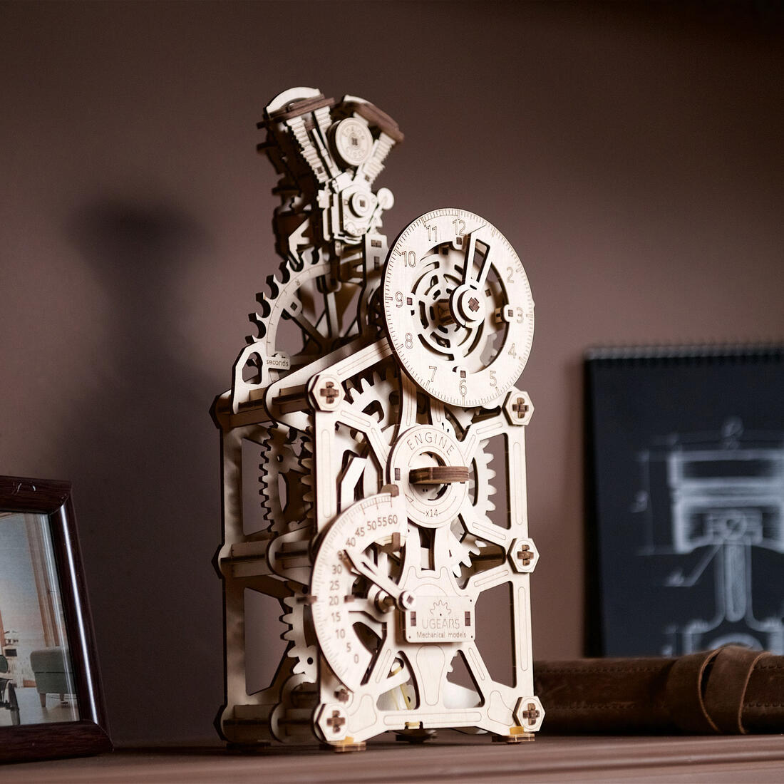 U-gears Engine Clock werkende klok U-gears Engine Clock werkende klok