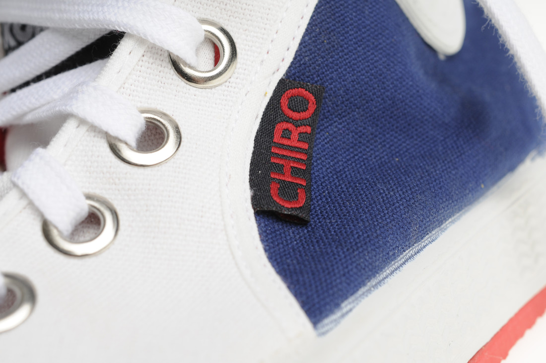 Chirosneaker Komrads Chirosneaker Komrads