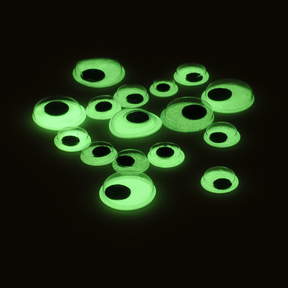 Wiebelogen glow in the dark 30 stuks 8 - 14 mm Wiebelogen glow in the dark 30 stuks 8 - 14 mm