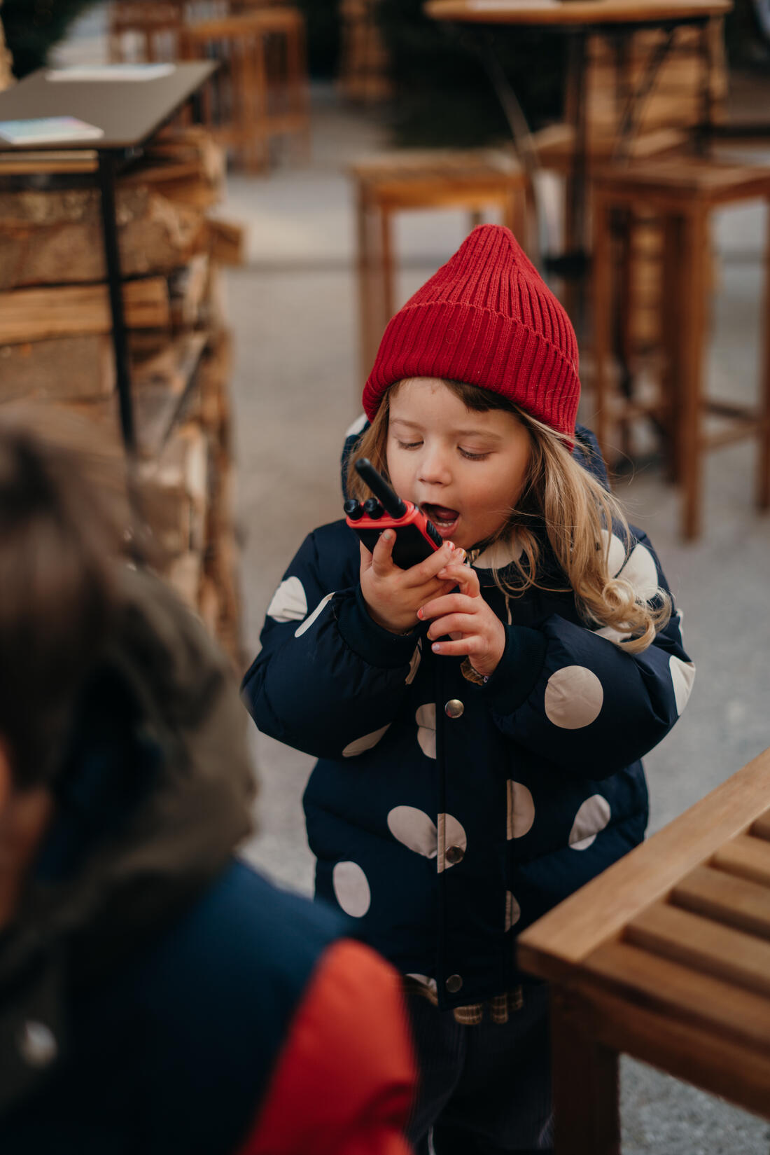 Kidytalk - 2 walkie talkies in blauw en rood Kidytalk - 2 walkie talkies in blauw en rood