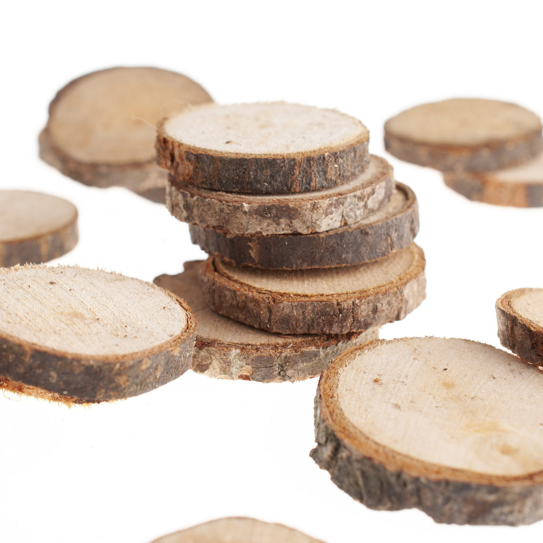 Houten boomschijfjes 3-4 cm 180 g Houten boomschijfjes 3-4 cm 180 g