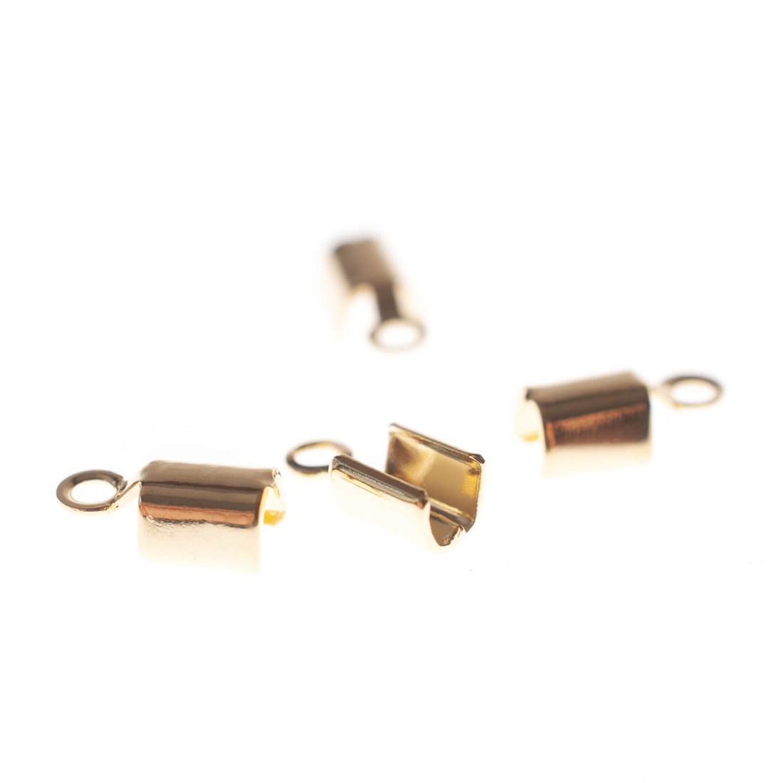 Lederklem 2 mm 4 stuks goud Lederklem 2 mm 4 stuks goud