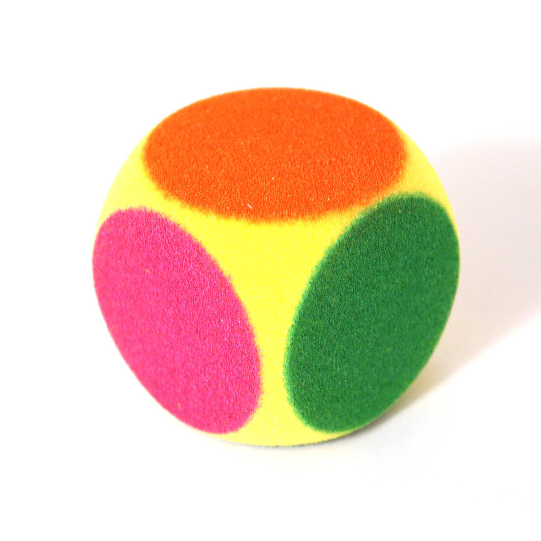 Dobbelsteen foam 7 cm 6-kleuren Dobbelsteen foam 7 cm 6-kleuren