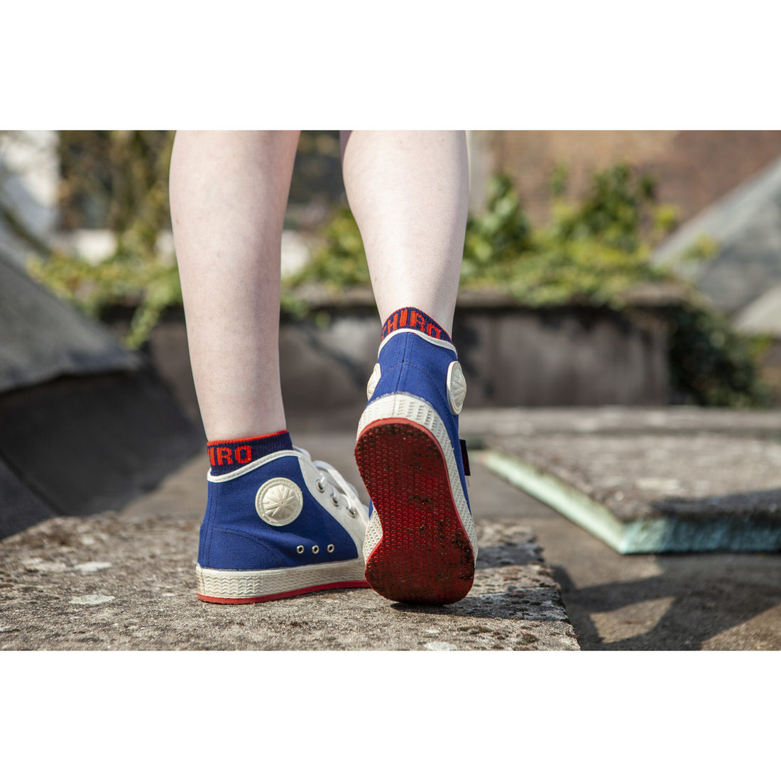 Sneakersok Chiro 2 paar (1 x rood, 1 x blauw) Sneakersok Chiro 2 paar (1 x rood, 1 x blauw)