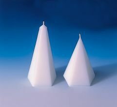 Kaarsvorm 5-hoekige piramide 7,6 x 12,5 cm