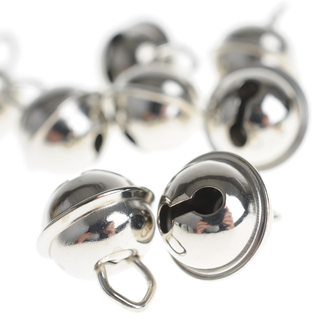 Belletjes 10 stuks zilverkleurig Belletjes 10 stuks zilverkleurig