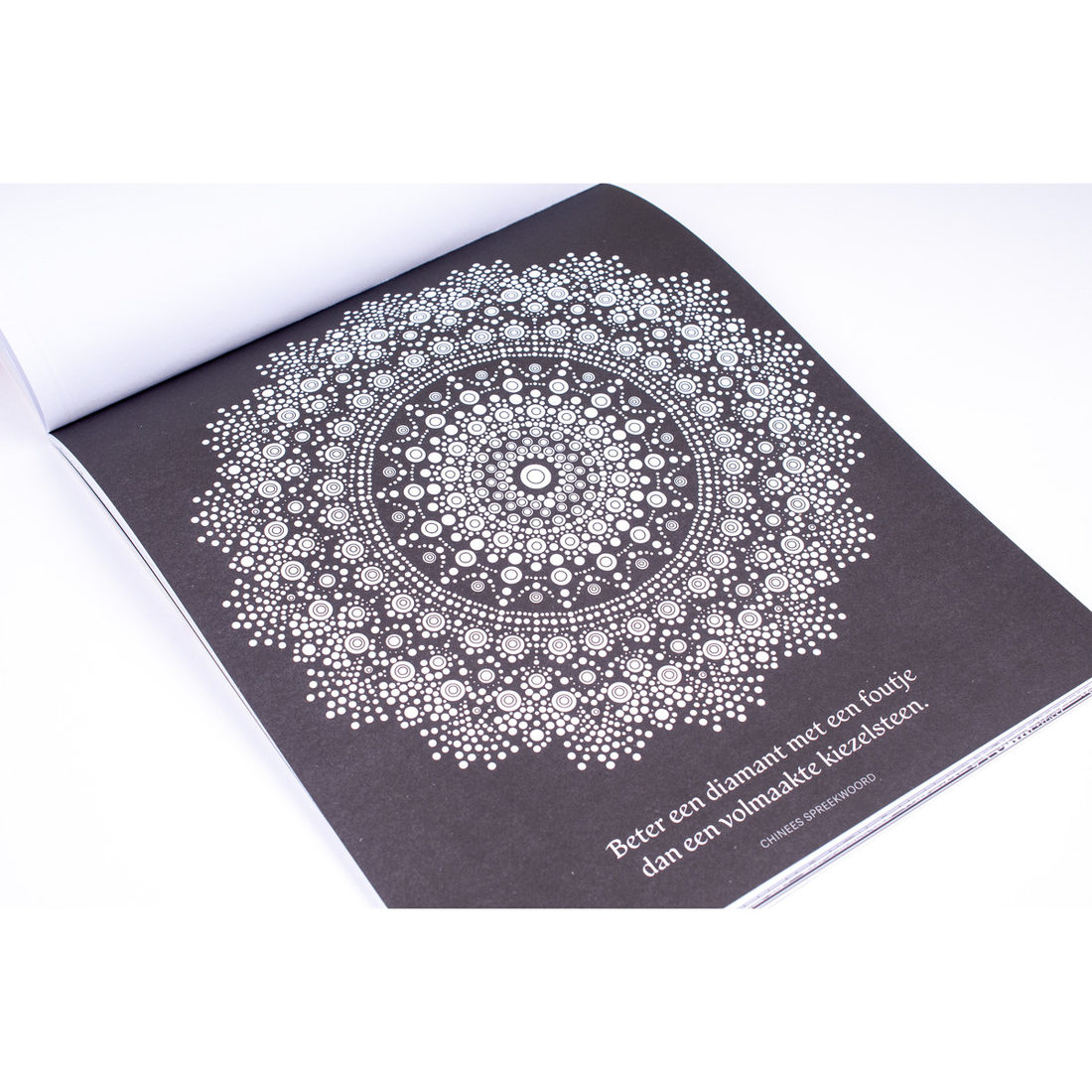 Mandala posters om in te kleuren Mandala posters om in te kleuren