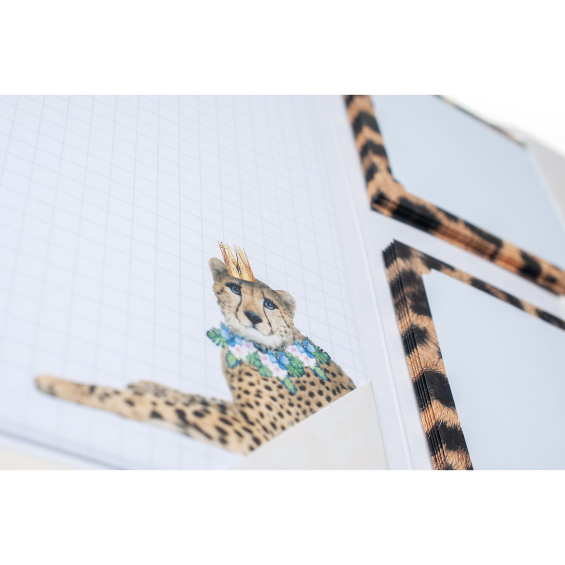 Briefpapier 15 stuks + enveloppen 10 stuks Leopard Briefpapier 15 stuks + enveloppen 10 stuks Leopard